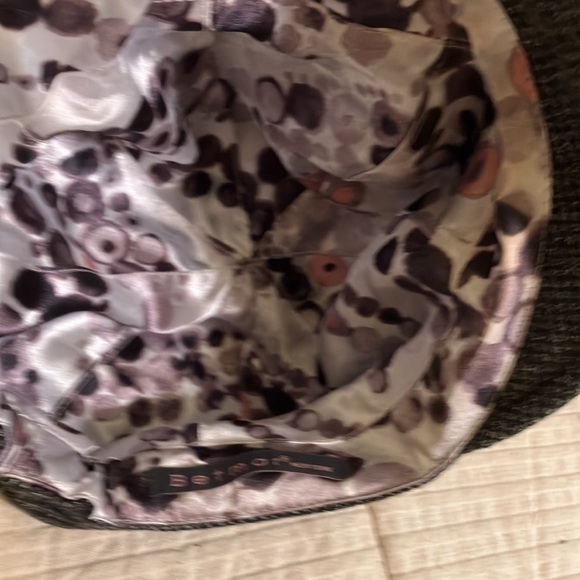 Hat - Picture 4 of 4